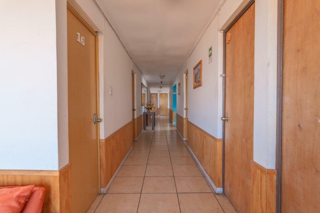 Hostal El Descanso Антофагаста Екстер'єр фото