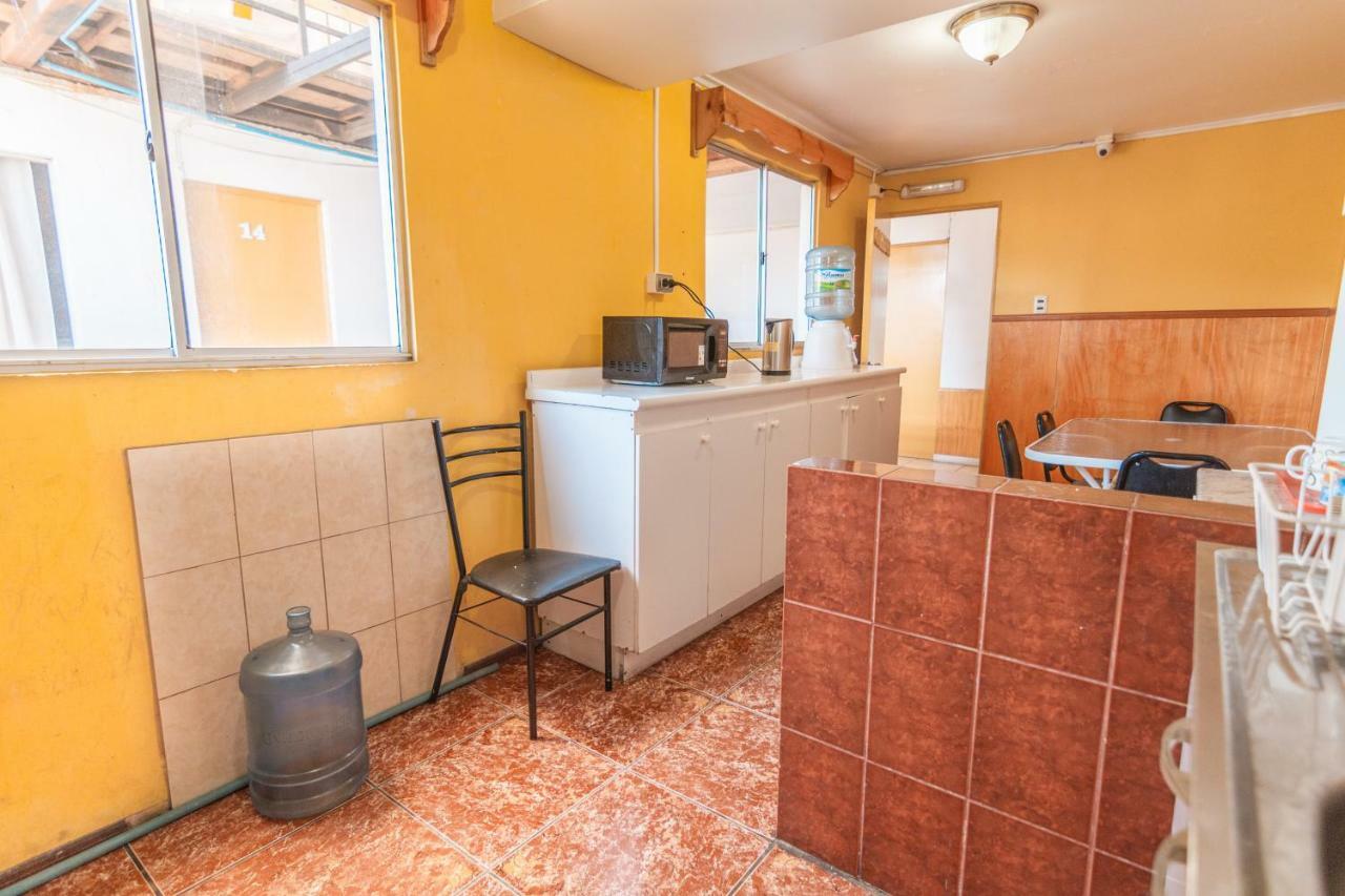 Hostal El Descanso Антофагаста Екстер'єр фото