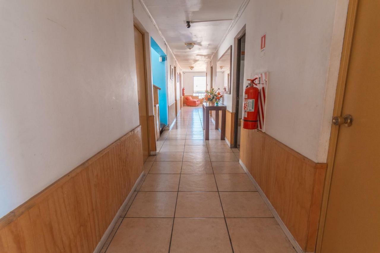 Hostal El Descanso Антофагаста Екстер'єр фото